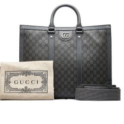 Gucci
Large GG Supreme Ophidia Satchel