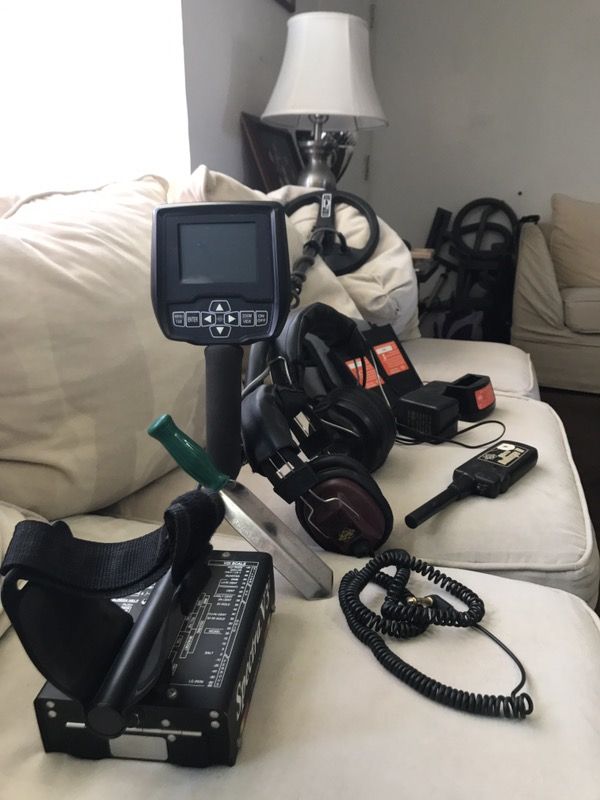 Whites Spectra V3i + accessories