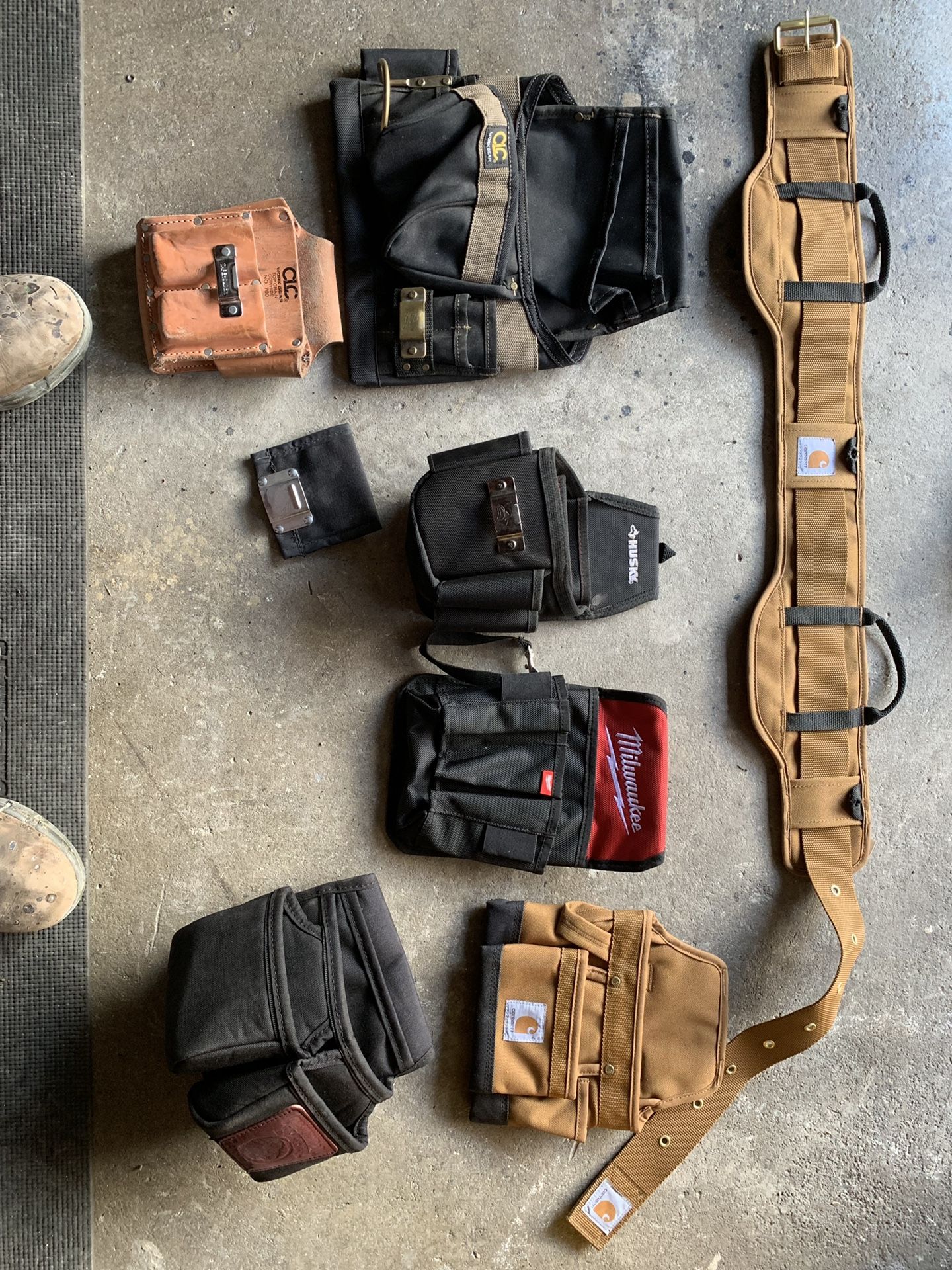 Tool bags and belt prices in description