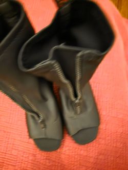 Booties green textiles - size 7 1/2