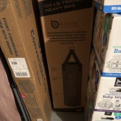 100lb Heavy Punching Bag With Everlast Bag Stand