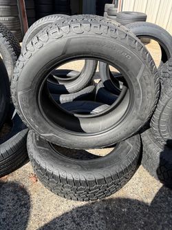 2 llantas 275/60r20  95% de vida por $220