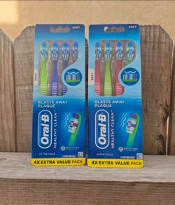 Oral b toothbrush