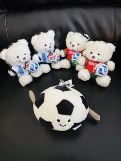 Brand New Keychain Ronaldo Messi $10 Ea.