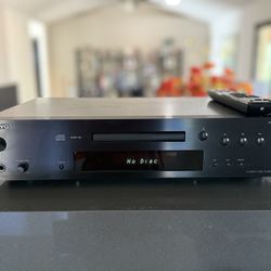 Onkyo C-7030 CD Player