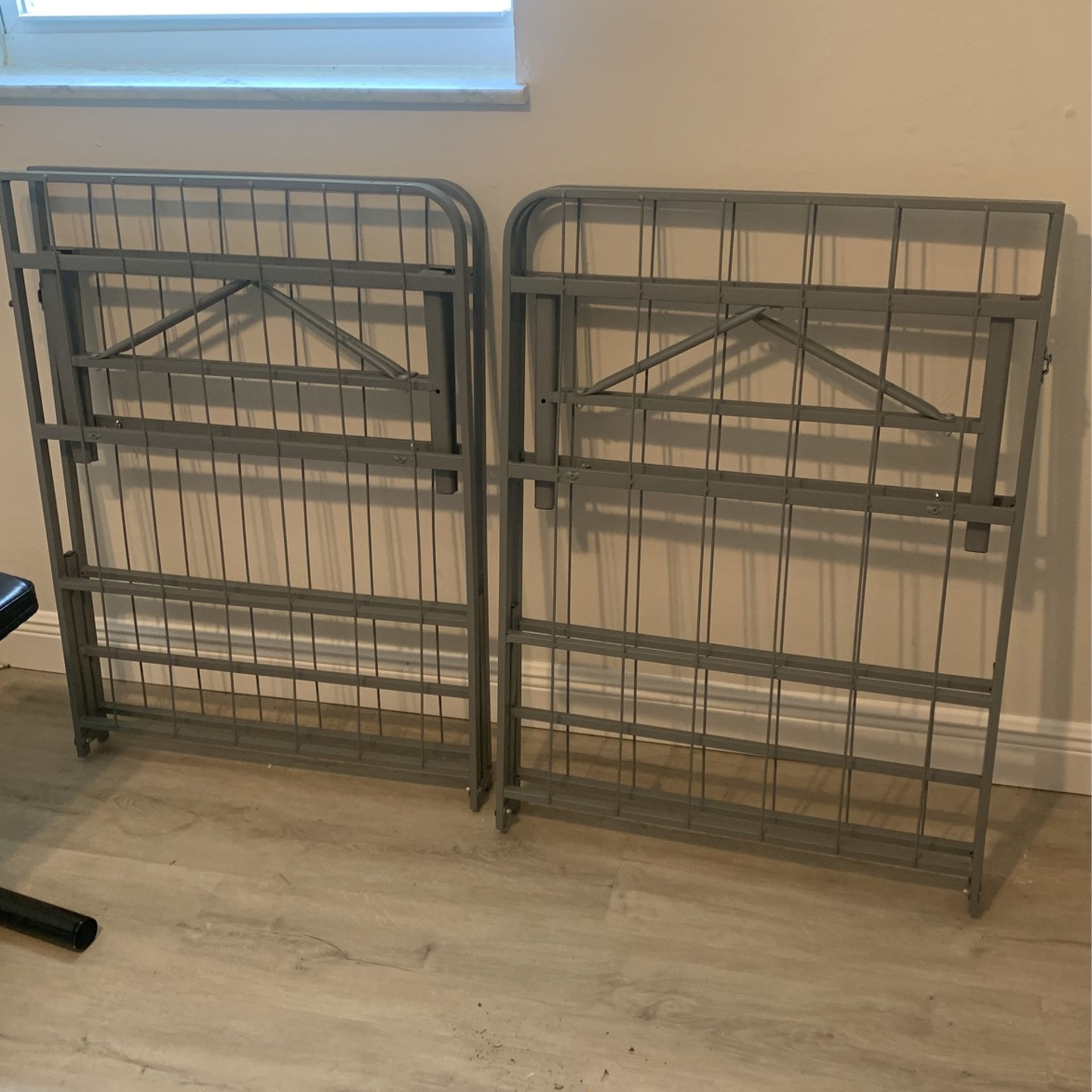 Queen Bed Frame Metal Platform