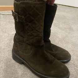 EUC Aquatalia Suede Boots 
