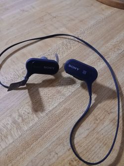 SONY XMR- XB50BS  BLUETOOTH