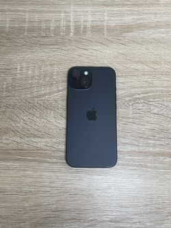iPhone 15 - Unlocked - 256GB