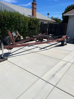 Boat trailer
