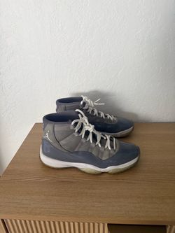 Air Jordan 11 Cool Grey Sneakers