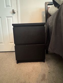Modern Black 2-Drawer Nightstand / End Table