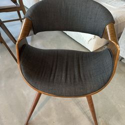 Boutique Chair