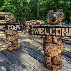 38" Chainsaw Carved Welcome Sign Bear