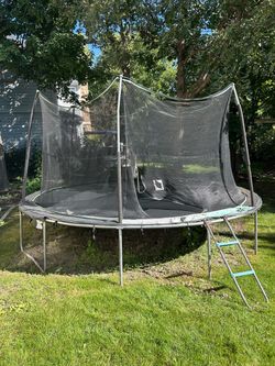 Trampoline 14”Ft