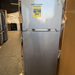 New Avanti Refrigerator