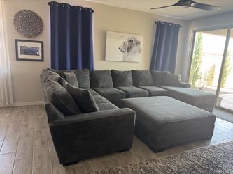 Large Gray Sectional Sofa with Ottoman