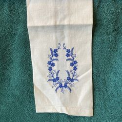 Hand Towel - Embroidered