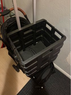 Foldable basket thingy