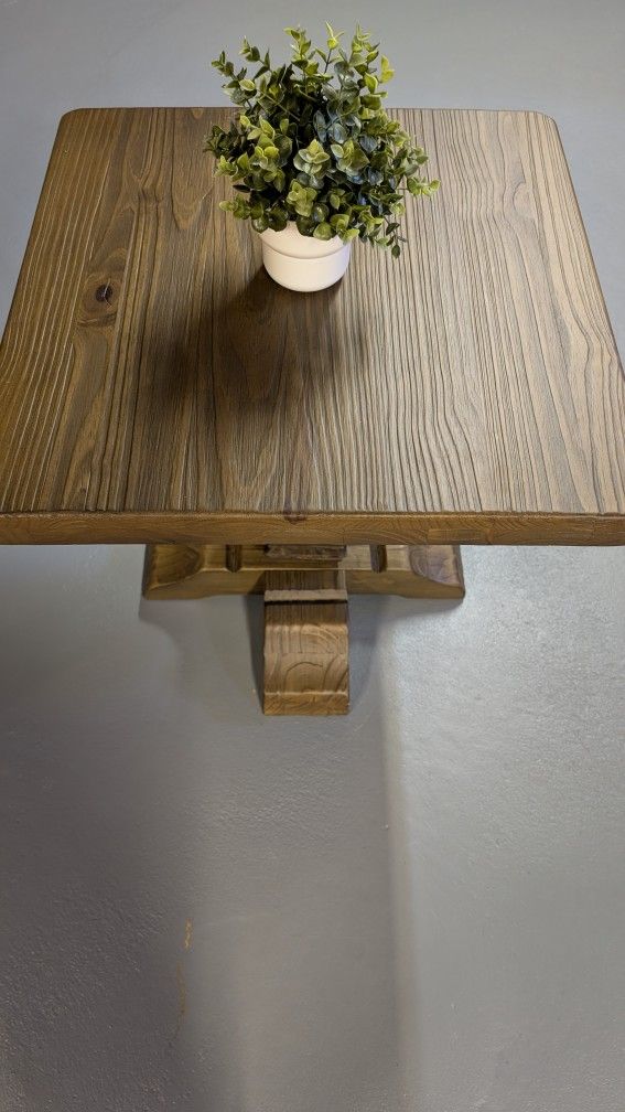 Side Table End table New