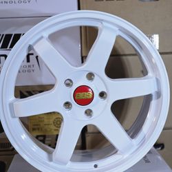 18x8.5 BRAND NEW MST MT01 GLOSS WHITE WHEELS/RIMS. 5X114.3