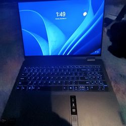 Used Lenovo IdeaPad 16" With Ryzen 7 8845HS, 16GB RAM 1TB SSD