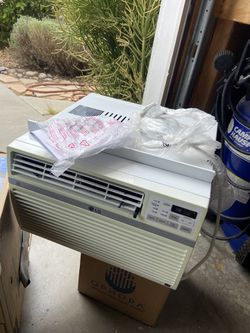 LG Air Conditioner Window 8,000btu
