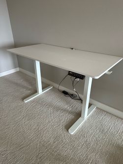 Electronic Stand/Sit Desk