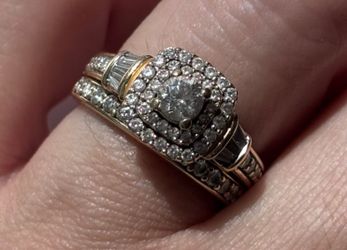 Wedding ring 14k round diamond