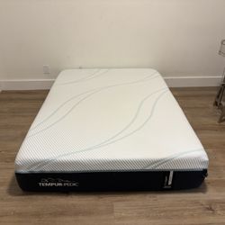 Tempurpedic Full Size