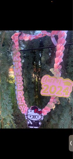 Graduation leis