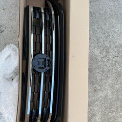 Volkswagen Atlas Grille