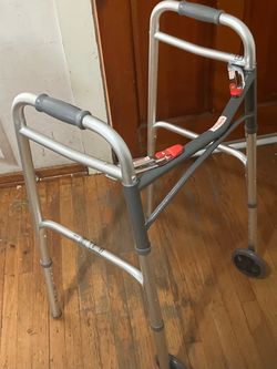 $30,  Caminante / Walker