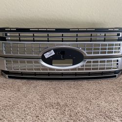Factory OEM 2017-2019 Ford F-250 F-350 Super Duty Platinum Edition Grill 