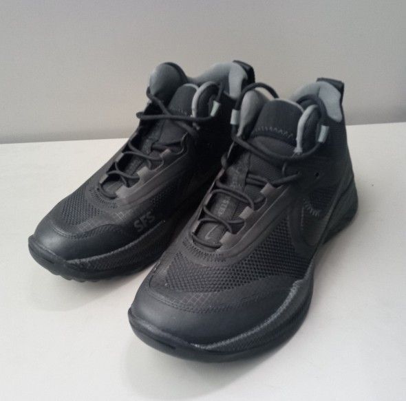 NIKE BOOTS SHOES CK9951-100 SZ 7.5 NEW  