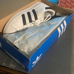 Adidas Superstar