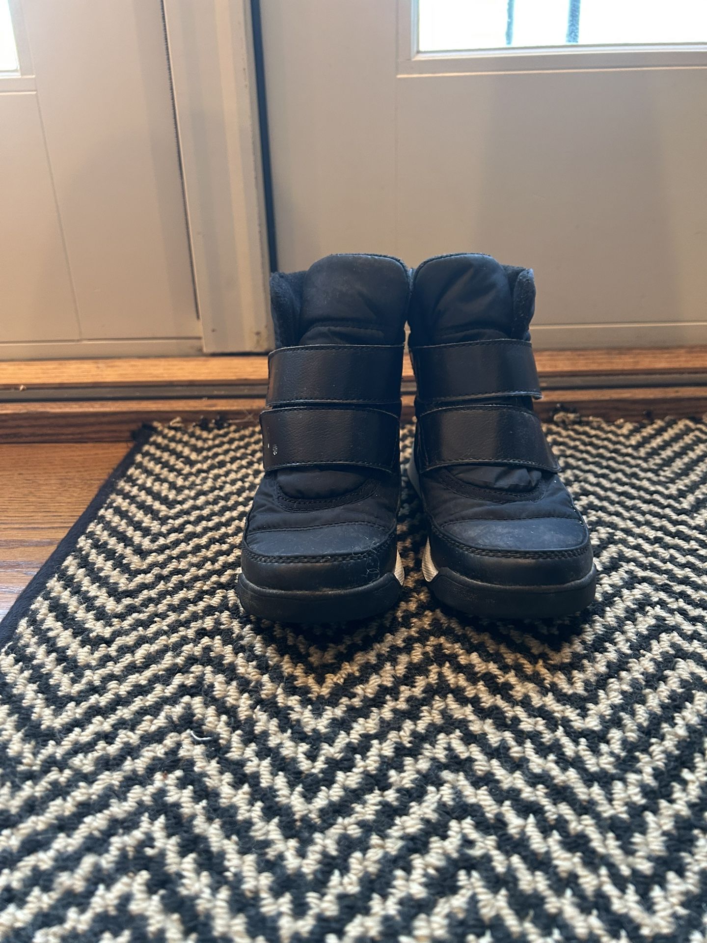 Sorel Kids Snow Boots Size US 11