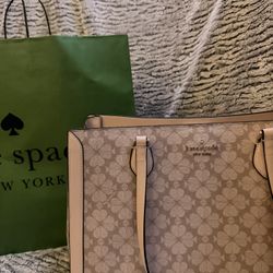 Kate Spade new york signature spade flower east west large laptop tote in floral