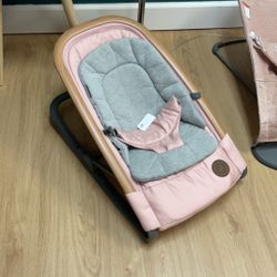Maxi Cosi Rocker With Infant Insert