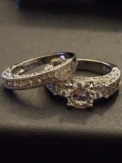 Women's vintage designer ring round cut Diamond simulated ring sets