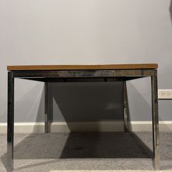 Mid Century Florence Knoll Accent Table 