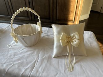 Flower Girl Basket & Ring Bearer Pillow