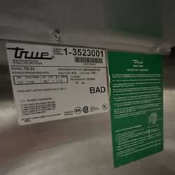True commercial refrigerator 