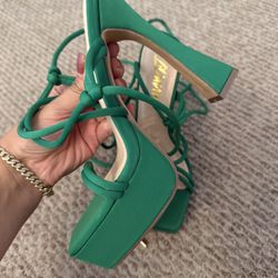 Green Lace-up heels 