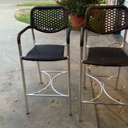 Set of patio chairs, good condition one is a rocking chair, two barstools and one lounge and chair