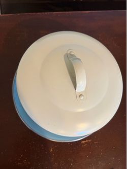 Vintage Jamie Oliver Metal Enamel Cake Server/Carrier Lid with Handle Blue Beige
