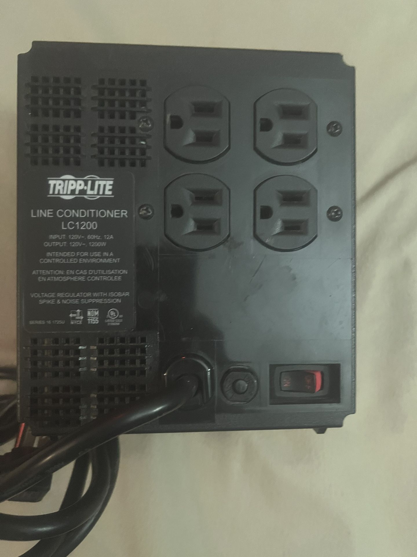 Tripp- Lite Line Conditioner “Like New”
