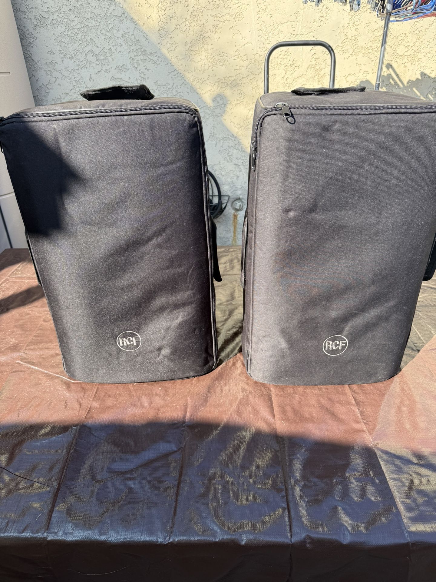 Pair of RCF Art 932 Speakers