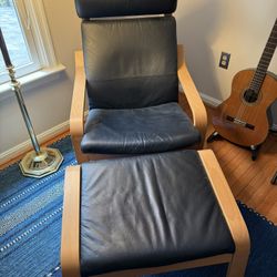 IKEA Poäng Chair & Ottoman – Black Leather, Birch Frame 