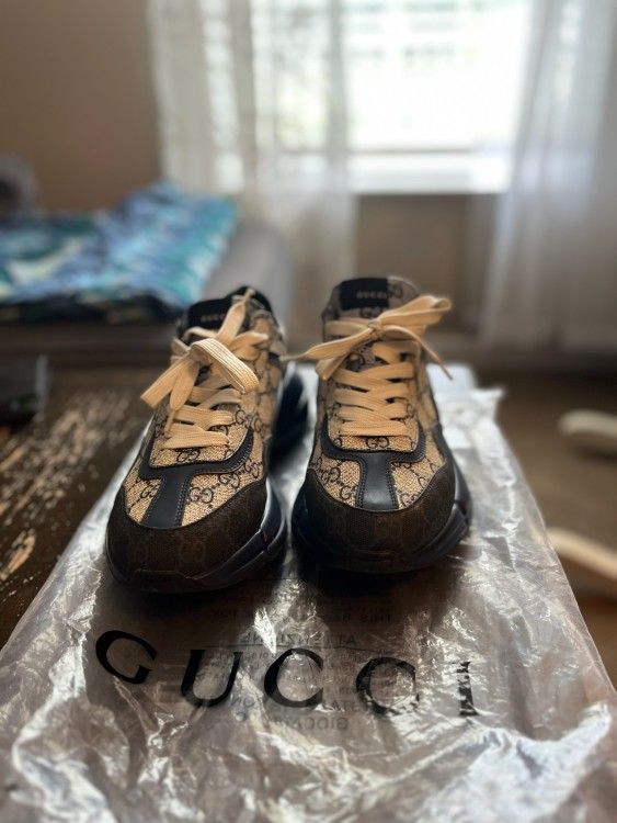Gucci Shoes